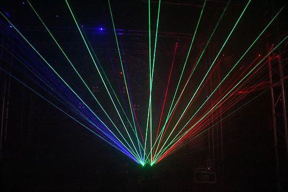      ESTRADA PRO LED MH912 Spyder Laser